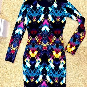 Romeo & Juliet Long Sleeve Couture Modern